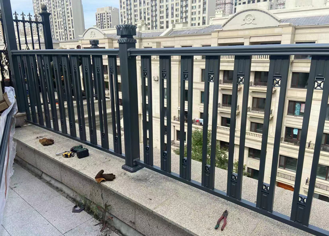 哈尔滨铁艺围栏